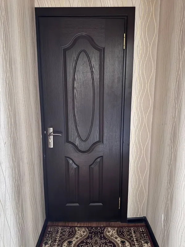 дверь