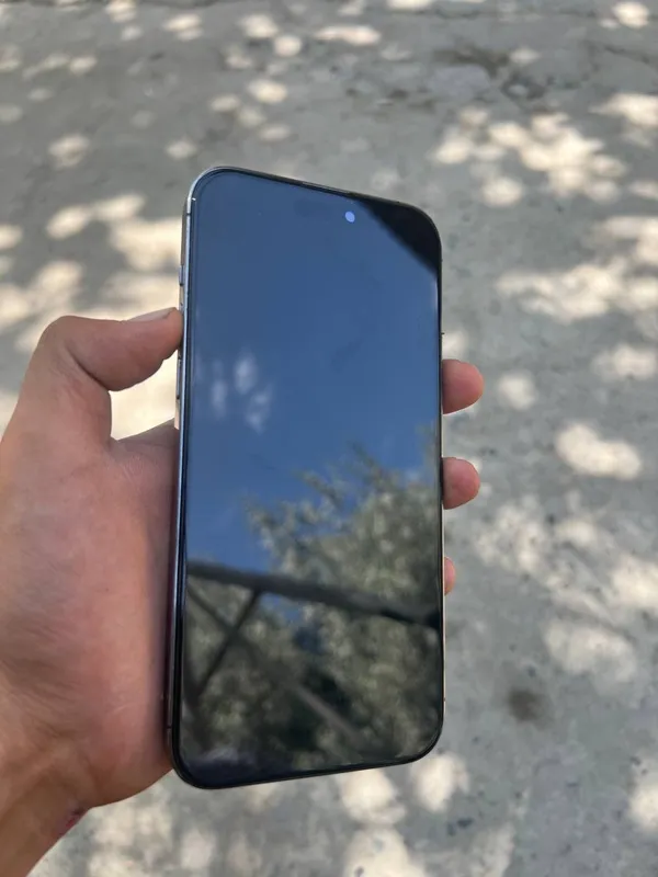 Iphone 14 pro max 2