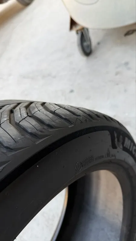Michelin r19 разноширокие шины 2 Michelin r19 разноширокие шины 2