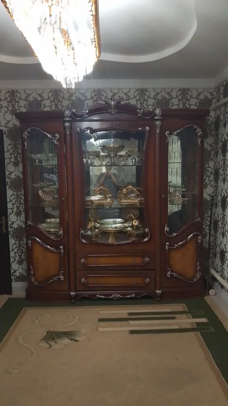 Сервант сатылады Сервант сатылады