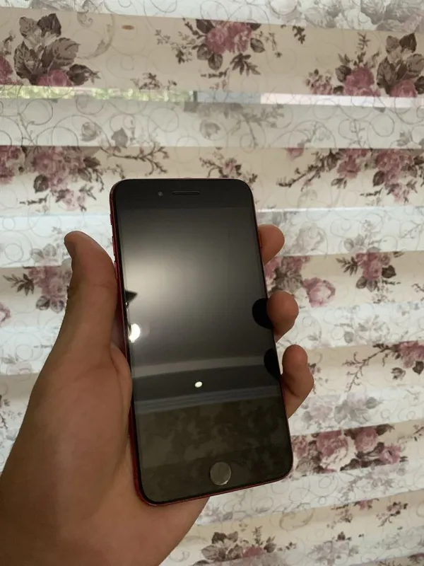 iPhone 8 Plus 64Gb 100% 7