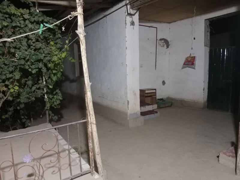 Uy sotiladi shoshilinchda 3 Uy sotiladi shoshilinchda 3