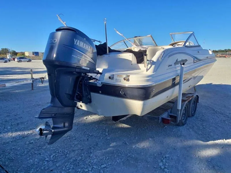 Kater Hurricane 217sd 12 kishilik Yamaha motor 200hp