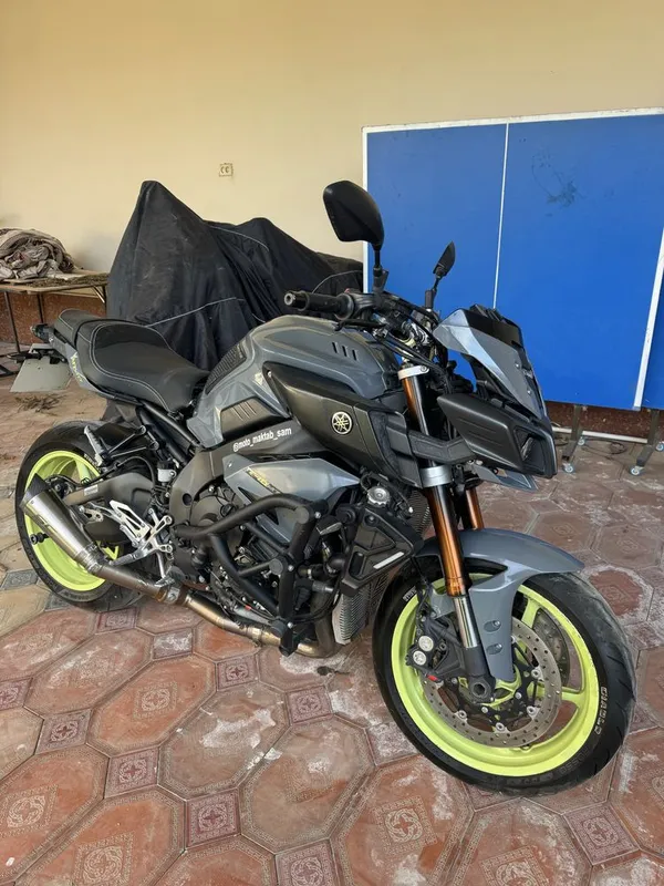 Yamaha MT10 Sotiladi Yamaha MT10 Sotiladi