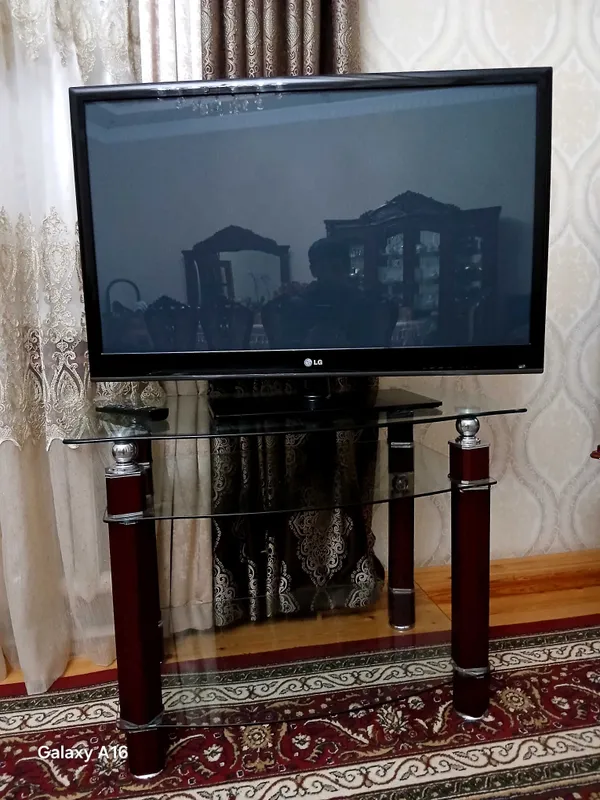 Телевизор LG 42PJ250R-ZA 4 Телевизор LG 42PJ250R-ZA 4