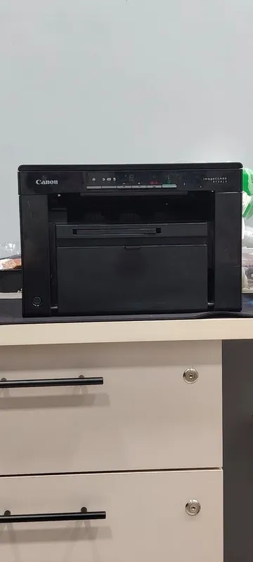 Canon MF3010, состояние отличное