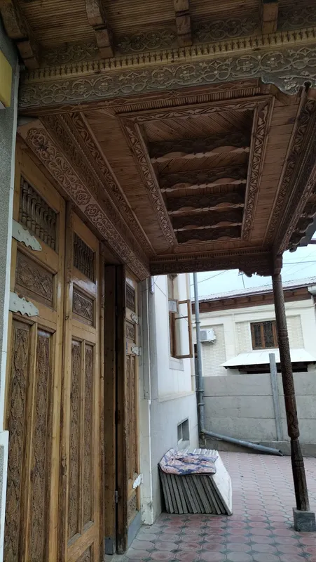 Тахта дарвоза навеси Билан холати яхши — фото 1