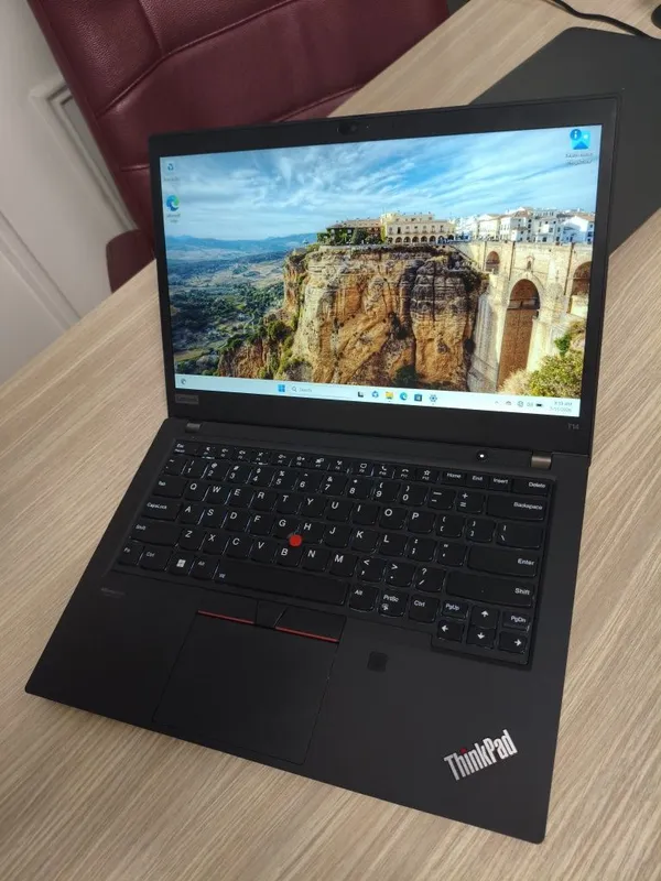 Распродажа Thinkpad Core i5 11th, 8GB, 256GB ssd + Face id 4 Распродажа Thinkpad Core i5 11th, 8GB, 256GB ssd + Face id 4