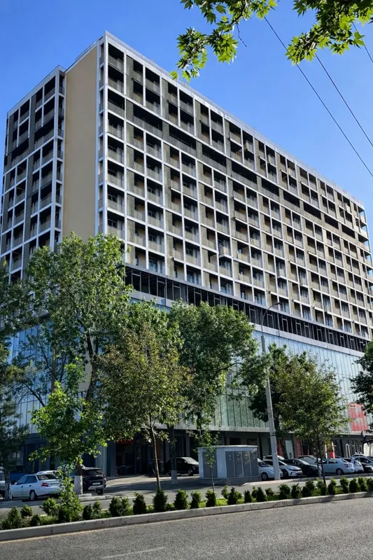 ЖК PARK CITY OLMAZAR, 3-комнатная 81м², коробка — фото 1