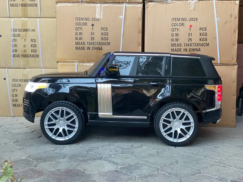 Большая и красивая детская машина Renj 4x4 электромобиль с пультом EVA 5