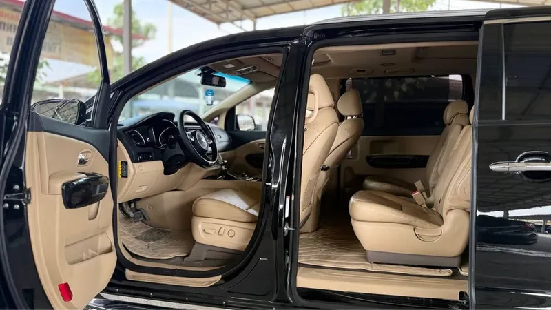 KIA carnival Full — фото 4