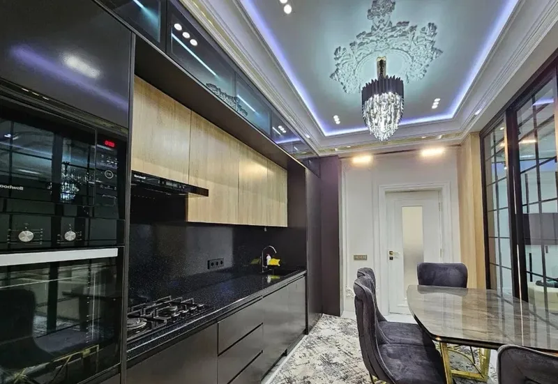 C-7 • 3 xona • 95 m² • 5/7-qavat 4 C-7 • 3 xona • 95 m² • 5/7-qavat 4
