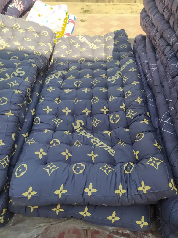 Matras ishlab chiqaruvchidan oling 1