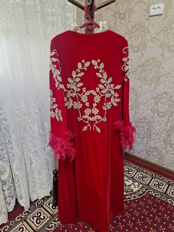 Абая 2