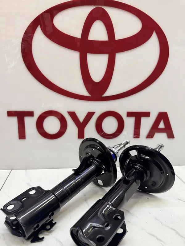 Амартизатор передние Toyota Yaris 2 Амартизатор передние Toyota Yaris 2
