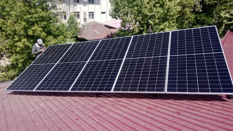 Quyosh paneli o‘rnatish va ulash xizmati — Tez va ishonchli! — фото 1