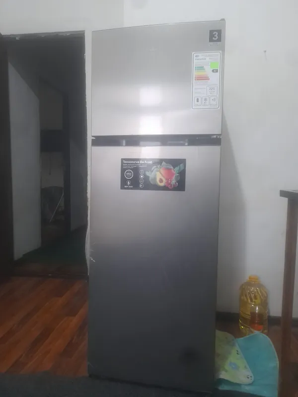 Xaladelnik premier 3