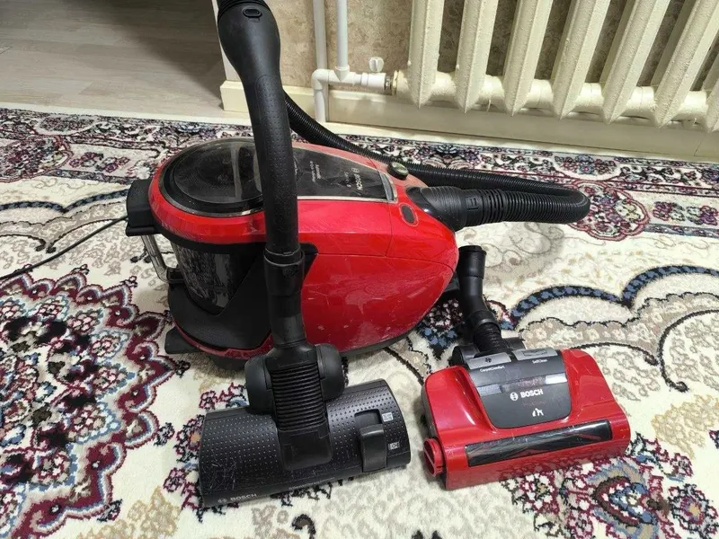 BOSCH Serie|8 BG7PET 220-240V 5