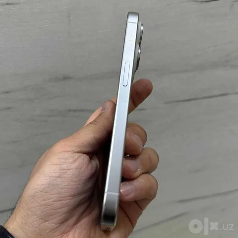iPhone 15 PRO 256GB 5 iPhone 15 PRO 256GB 5