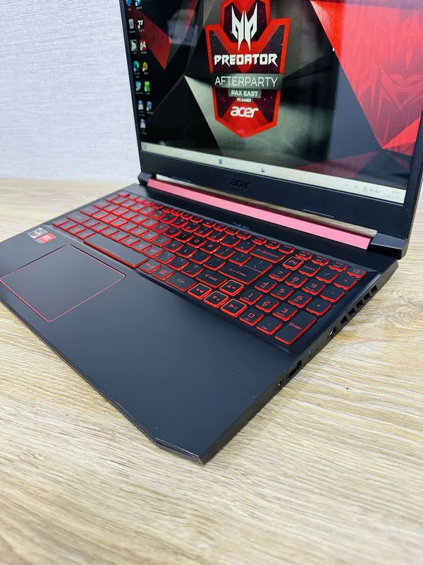 ACER Nitro Ryzen 5-8 Ядерный с Топ Видеокартой RX560 для игр и IT 3