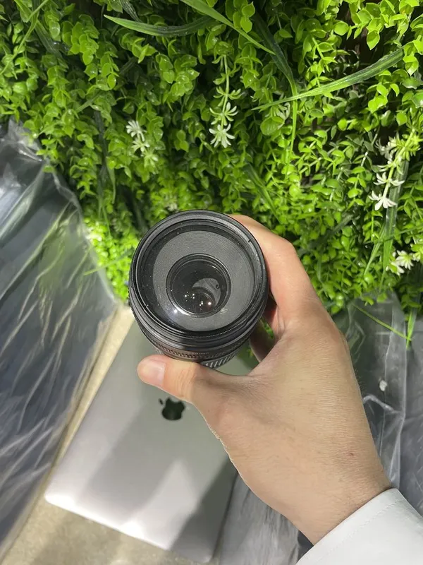Canon zoom lens ef 75-300mm — фото 1