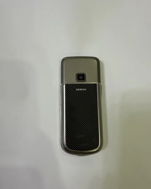 Нокия 8800 carbon 8 Нокия 8800 carbon 8