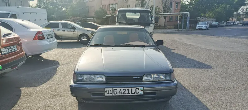 Продаю дешёво мазда 626, 1987 года
