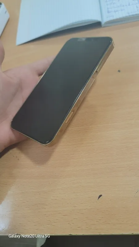 Iphone xr/13 pro korpusda 2