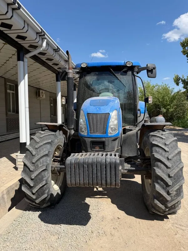 NEW HOLLAND T60-70 sotiladi 1