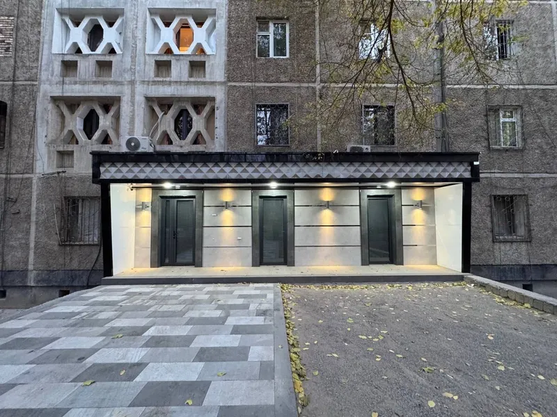 Продажа коммерческой недвижимости стадион Старт 113м2 — фото 1