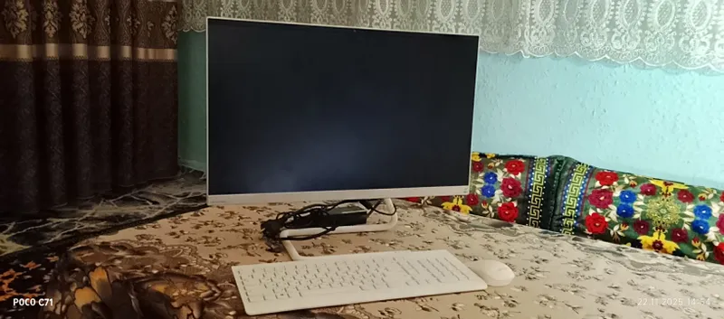 Lenovo