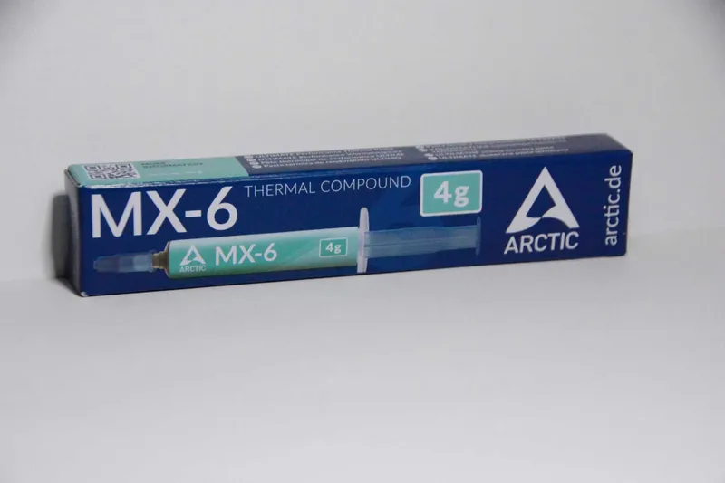 Arctic MX-6, MX-4 termopastasi 2
