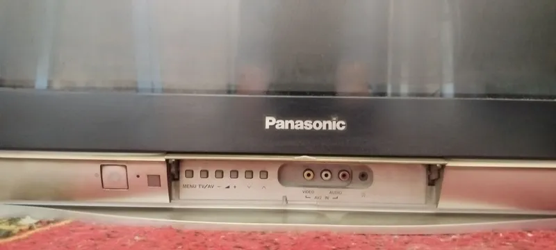 Продам телевизор Panasonic'72 2 Продам телевизор Panasonic'72 2