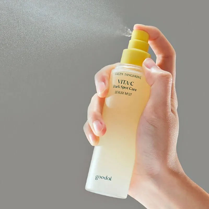 Двухфазный витаминный мист Goodal Green Tangerine Vita C Dark Spot Care Serum Mist — фото 1