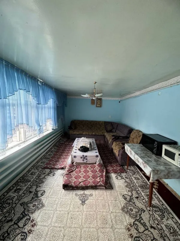 Srochno sotiladi . Narxi kelishiladi. fermerlar ucun qulay uy — фото 3