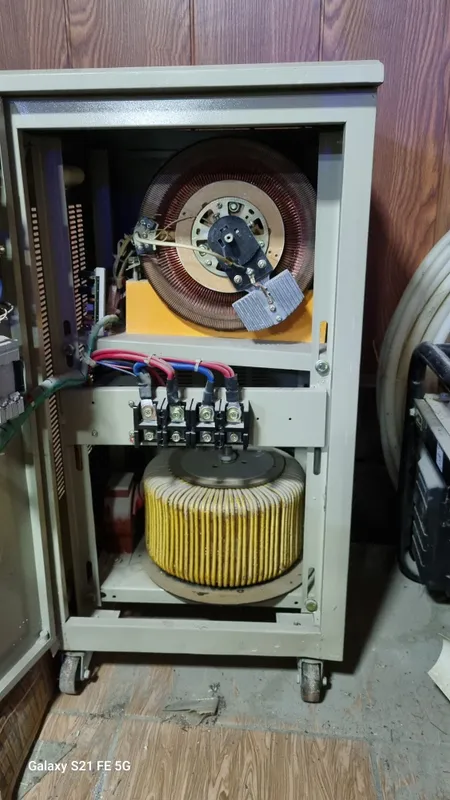 Стабилизатор напряжения Andeli SVC-30000VA. Новый — фото 3