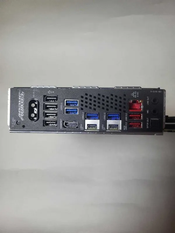 Gigabyte X870 AORUS Elite WIFI7 5