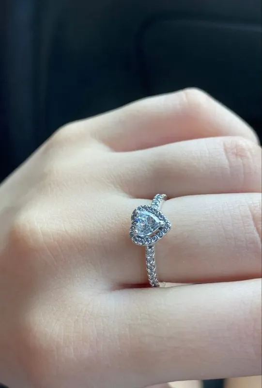 Серебряное кольцо Пандора