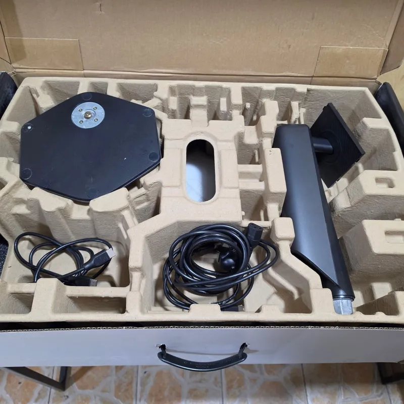 Alienware AW2724HF o‘yin monitori 5