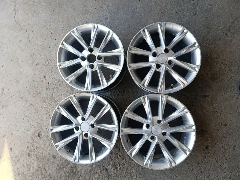 15 Lexus deska 4/100