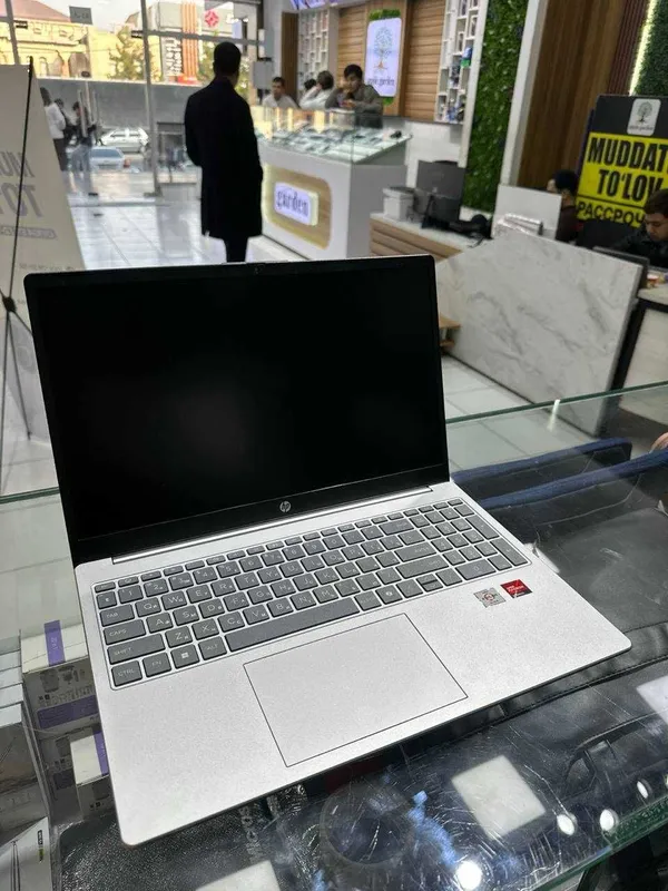 Hp Laptop/AMD Athlon Silver 7120U/8/256/15.6" — фото 2