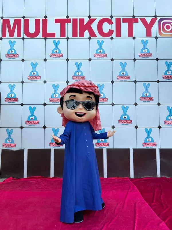 Sheyh janoblari sotiladi yangi hammasi kiyilmagan