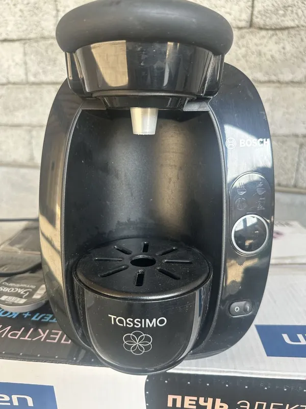 Кофеварка Bosch Tassimo — чёрная T20 TAS2002UC — 2 Кофеварка Bosch Tassimo — чёрная T20 TAS2002UC — 2