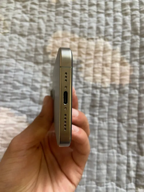 Iphone 15 Pro 4 Iphone 15 Pro 4
