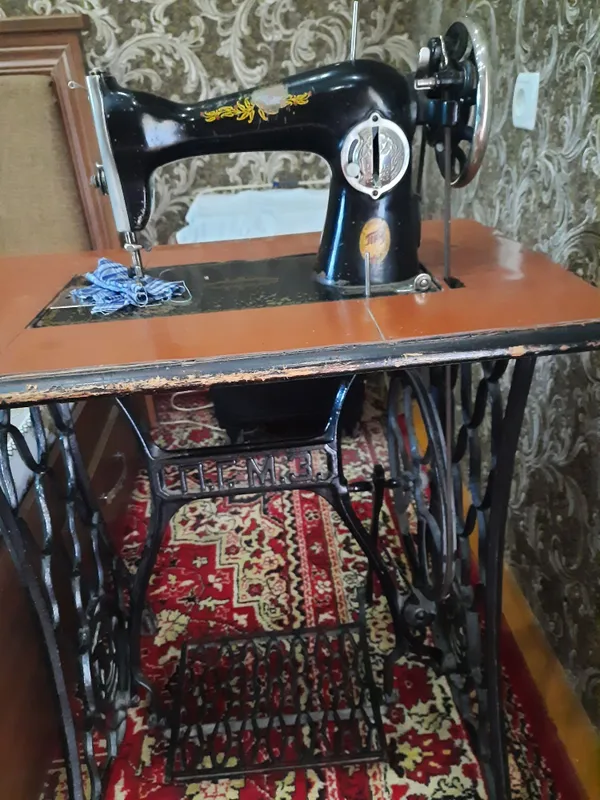 Швейная машинка подольская