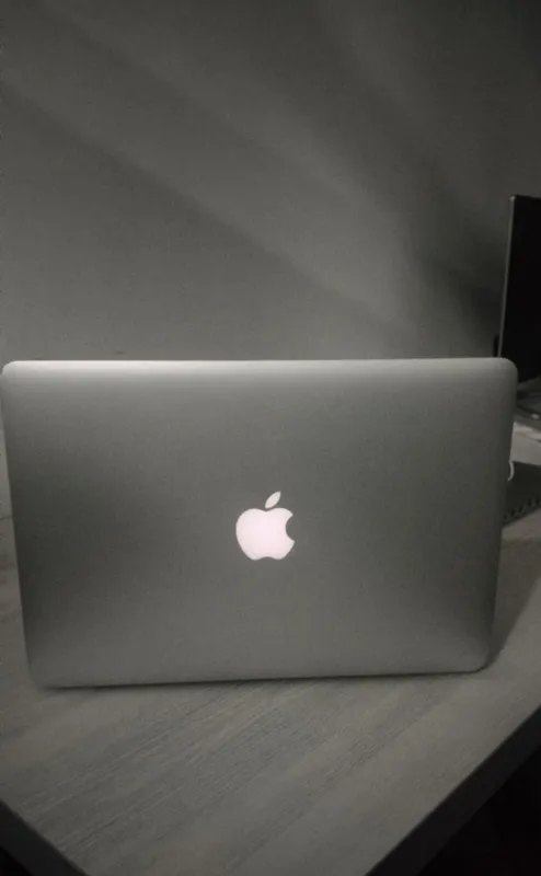 Macbbook pro 2015 13inch A1502 — фото 2