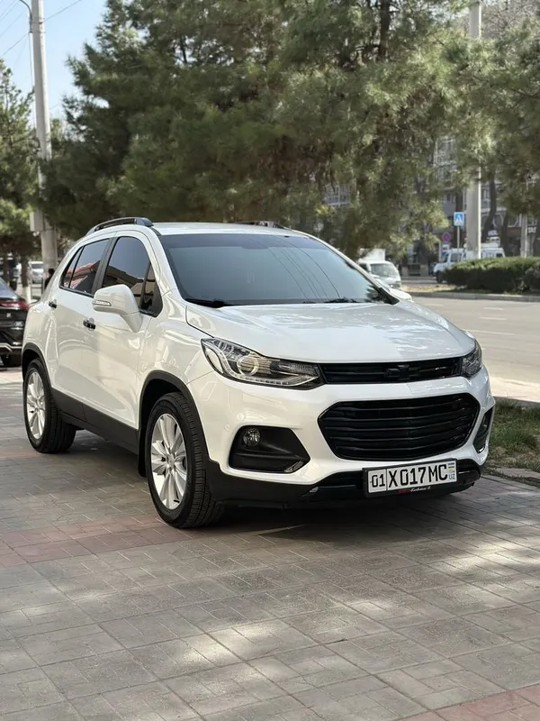 Tracker premier propan full toza — фото 1