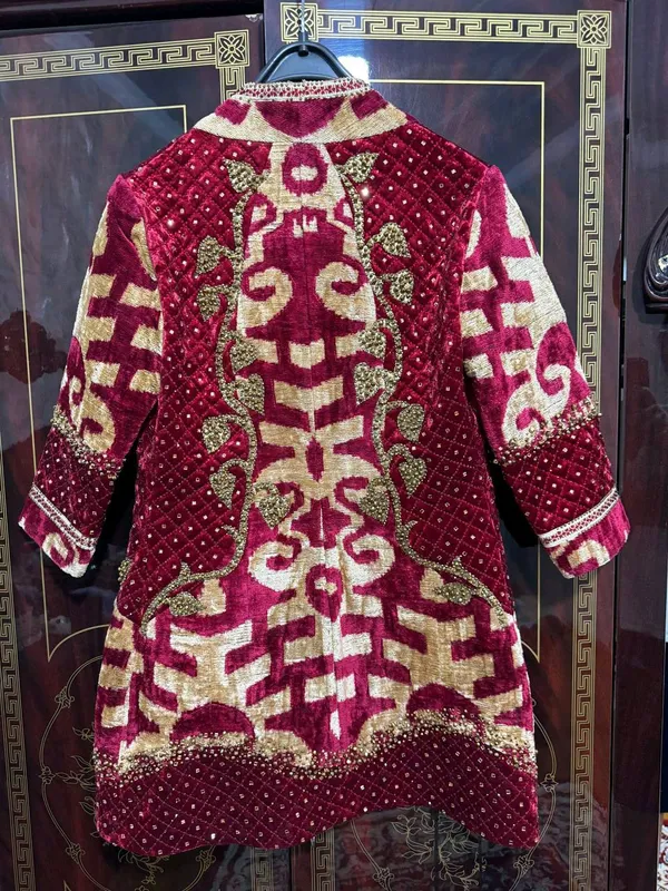 Kiyilgan chopon razmer 38 2 Kiyilgan chopon razmer 38 2
