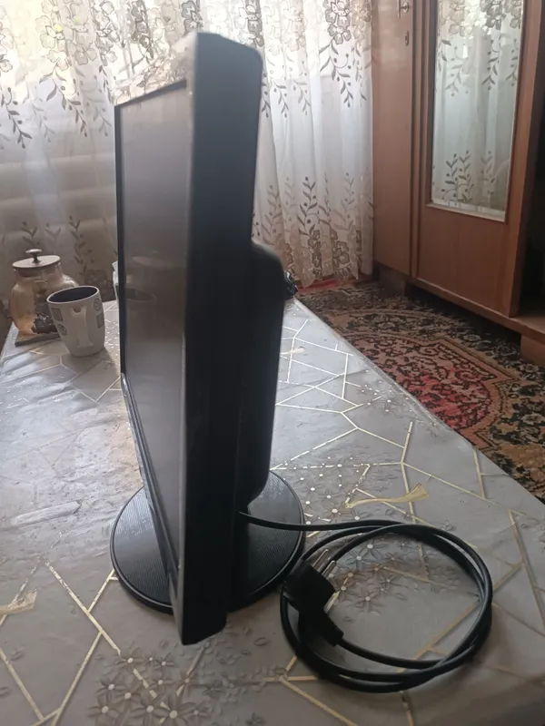 продаётся монитор LG прошу 100 тысячь договоримся 2 продаётся монитор LG прошу 100 тысячь договоримся 2