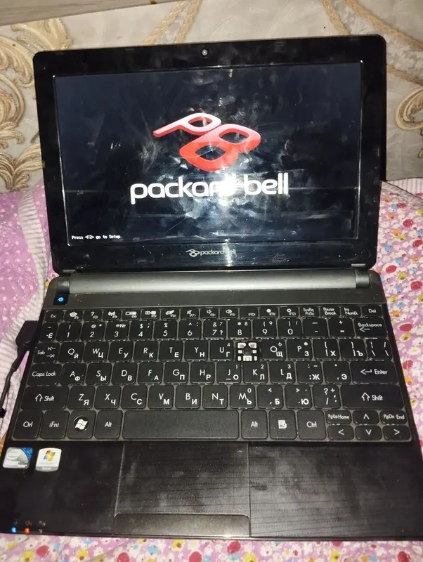 Noutbook pocksrd bell